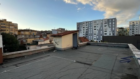 Tek Ish Parku, Shitet Apartament 1+1+Verande !!
