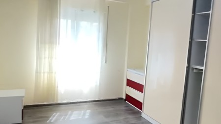 Tek Kopshti Zoologjik, Shitet Super Apartament 2+1+2 Me Planimetri Dhe Orientim Perfekt !!!