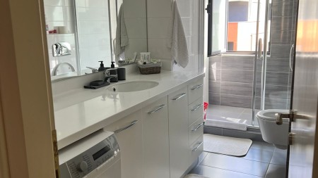 Ne Astir, Jepet Me Qira, Super Apartament 2+1 I Mobiluar!