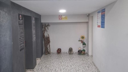 Ne Ali Dem, Tek Kompleksi Darling, Shitet Apartament 3+1 Me Hapesira Te Bollshme !!!