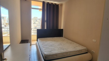 Ne Astir, Jepet Me Qira Apartament 1+1, Gati Per Banim!!!