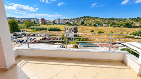 Ne Astir, Shitet Apartament 2+1 Me Planimetri Perfekte !!!