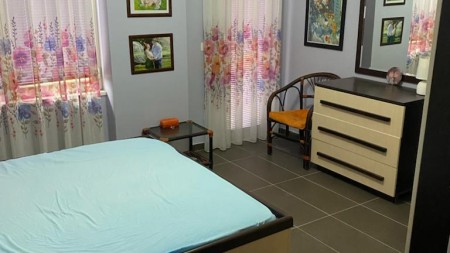 Ne Durres, Shitet Apartament 2+1+3 Ballkone, Me Planimetri Te Rregullt Dhe Pamje Te Lire Nga Deti !!!