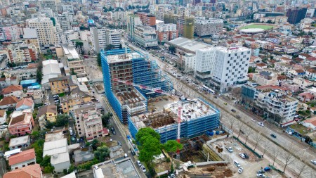 Tek "Lion 2 Residence ", Shitet Super Apartament 2+1+2, Me Planimetri Perfekte !