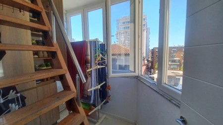 Ne Qender, Jepet Me Qira Super Apartament 2+1, Totalisht I Investuar !!!