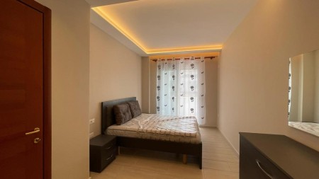 Ne Misto Mame, Shitet Apartament 1+1, I Mobiluar!!