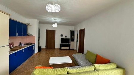 Ne Durres, Prane Hotel Dolce Vita, Shitet Apartament 1+1, Shume Prane Detit !!!