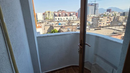 Tek Ish Stacioni i Fundit i Tiranes se Re, Shitet Super Apartament 1+1, Ideal Per Banim Dhe Investim !!!