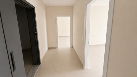 Okazion Kleringu!! Ne Paskuqan, Tek "2N", Shitet Apartament 2+1, Me Planimetri Perfekte !!