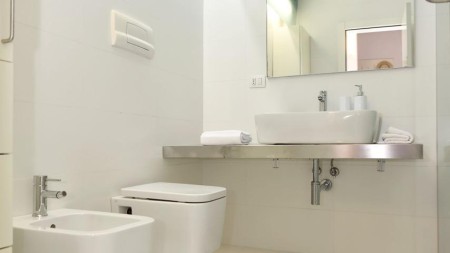Tek Rruga e Dibres, Tek Kompleksi Halili, Jepet Me Qira Super Apartament 1+1, I Investuar Gati Per Banim!