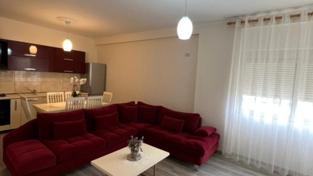 Ne Astir, Shitet Apartament 1+1, I Mobiluar!!!