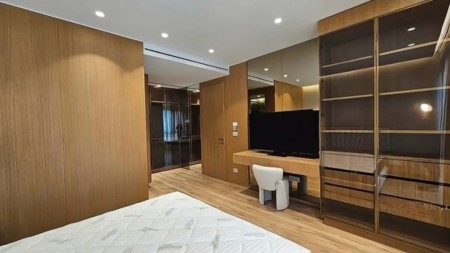 Tek Luminor Residence, Jepet Me Qira, Vile Luksoze 4 Kateshe !!