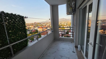 Tek Kthesa E Kamzes, Jepet Me Qira Apartament 2+1, i Investuar Totalisht !!!