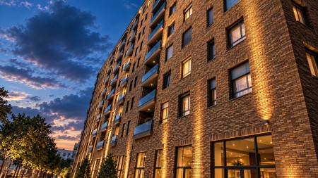 Tek "City Garden Residence", Jepet Ambient Me Qira, Ideal Per Zyra !!!