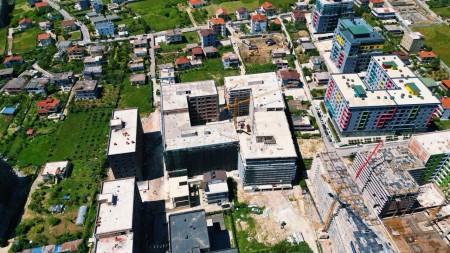 Tek Rezidenca Apollo, Shitet Apartament 2+1+2, Me Planimetri Perfekte!!!