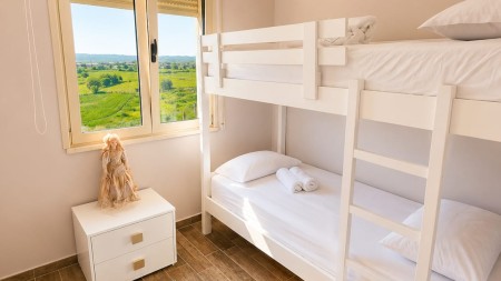 Okazion!! Prane Orikum Marina, Shitet Apartament 2+1 E Mobiluar, Vije E Pare Me Detin !!!