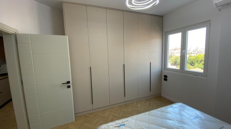 Tek Tregu Elektrik, Shitet Super Apartament 2+1 Totalisht I Investuar!!!