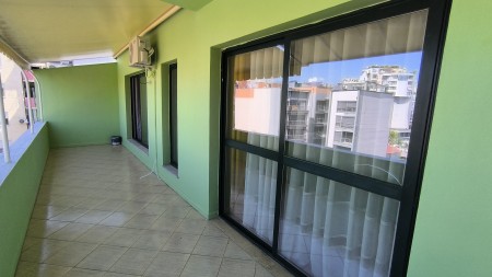 Tek Selvia, Jepet Me Qira Apartament 1+1, I Sapo Investuar !!!