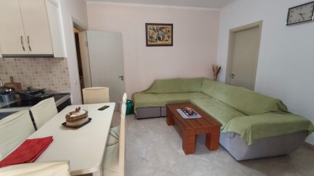 Ne Rrugen Jordan Misja ,Shitet Apartament 2+1 Me Orientim Perfekt!!