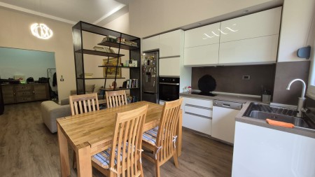 Ne Zonen Me Te Mire Te Freskut, Shitet Super Prone E Ndare Ne Apartament 2+1 Dhe 1+1 !!!!