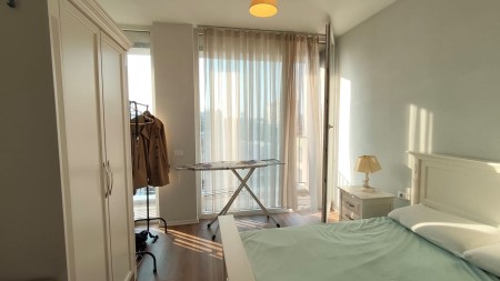 Tek Rezidenca Emi 6, Shitet Super Apartament 2+1+2 Me Hapesira Te Bollshme!!