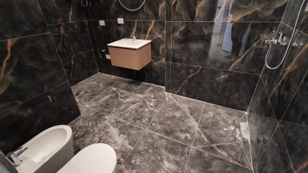 Tek Kompleksi Tirana Golden Park 3, Shitet Apartament 1+1, Me Planimetri Perfekte!!