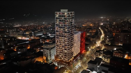 Okazion!!! Shitet Apartament 1+1 Tek Oberon Tower !!!!