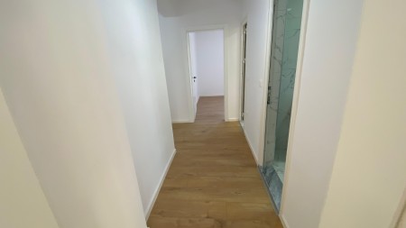 Ne Don Bosko, Shitet Apartament 2+1+2 Me Planimteri Te Rregullt!!