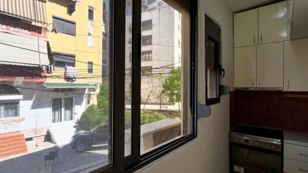 Tek Ish Tregu Elektrik, Jepet Me Qira Apartament 1+1, Totalisht I Mobiluar !!!