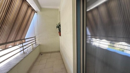 Ne Don Bosko, Shitet Apartament 2+1+2, Me Hapesira Te Bollshme Dhe Orientim Perfekt !!