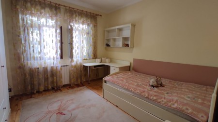 Te Vilat Gjermane, Jepet Me Qira Kati I Pare I Nje Vile Me Hyrje Te Dedikuar !!