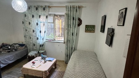Tek Stadiumi Dinamo, Shitet Apartament 2+1 Per Biznes !!