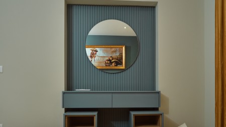 Ne Bllok, Jepet Me Qira Apartament 1+1, Totalisht I Investuar!!