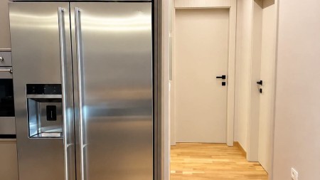 Tek Rezidenca Park Life, Jepet Me Qira Super Apartament 2+1 Me Arredim Modern!!!