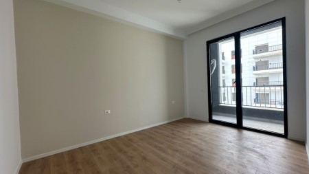 Ne Rrugen Jordan Misja, Shitet Apartament 1+1 I Sapo Perfunduar!