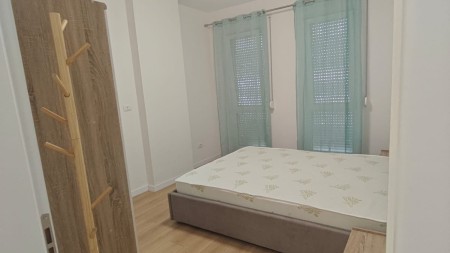 Tek Univers City, Jepet Me Qira Apartament 1+1, Totalisht I Mobiluar!!!