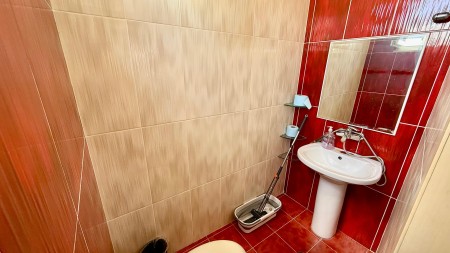 Prane Rr. Barrikadave, Shitet Apartament 2+1+2, Me Shfrytezim Tarracen !!!