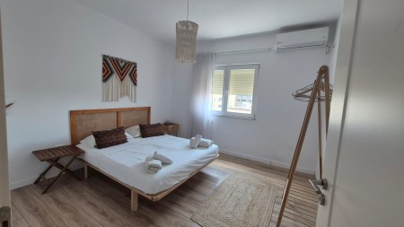 Tek Sheshi Willson, Jepet Me Qira, Super Apartament 2+1 I Investuar!!!