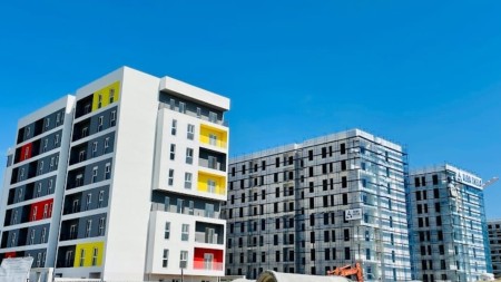 Tek Univers City, Shitet Super Apartament 2+1+2, Ne Faze Perfundimtare !!