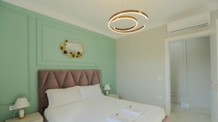 Tek Parku Olimpik, Jepet Me Qira Super Apartament 1+1, Totalisht I Investuar !!