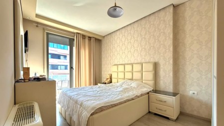 Tek Rruga E Kosovareve, Shitet Super Apartament 2+1+2, Totalisht I Investuar !