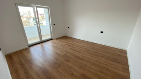 Ne Vasil Shanto, Shitet Apartament 1+1 Ideale Per Investim!!