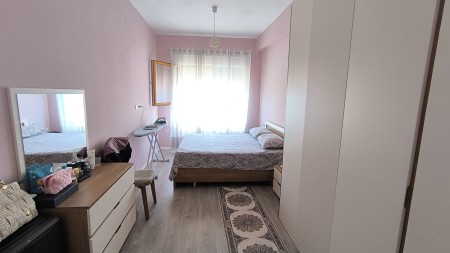 Ne Ali Dem, Tek Kompleksi Mangalem 21, Shitet Apartament 2+1 Me Hapesira Te Bollshme !!!