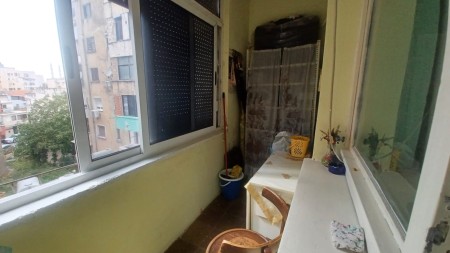 Prane Shkolles Se Baletit, Jepet Me Qira Apartament 1+1 Me Lokacion Perfekt !!!