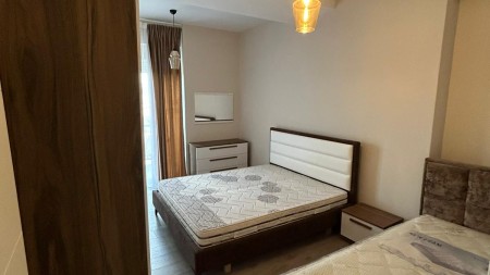 Ne Xhamllik, Jepet Me Qira Apartament 1+1 Totalisht I Investuar!!