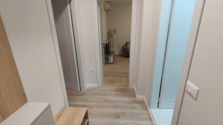 Tek Selvia, Jepet Me Qira Apartament 1+1 Totalisht I Investuar!!