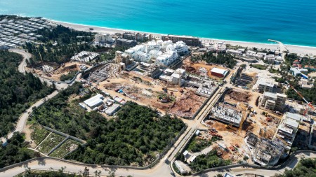 Okazion Kleringu! Tek Kompleksi Square Village, Ne Dhermi, Shitet Garsoniere Ideale Per Investim !!!