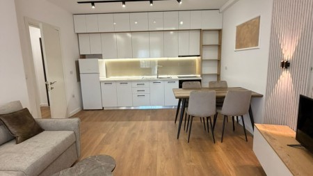 Prane 21-Dhjetorit, Shitet Apartament 1+1, Totalisht I Investuar!!