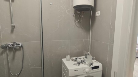 Tek Univers City, Jepet Me Qira Apartament 1+1, Gati Per Banim!!!