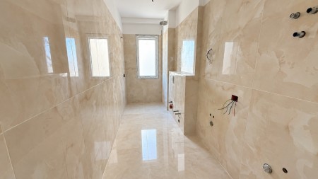 Ne Paskuqan, Shitet Apartament 1+1 Me Planimetri Dhe Orientim Perfekt, Ne Faze Perfundimtare !!!